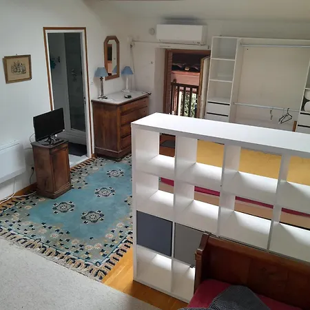A La Campagne 1 Apartment *